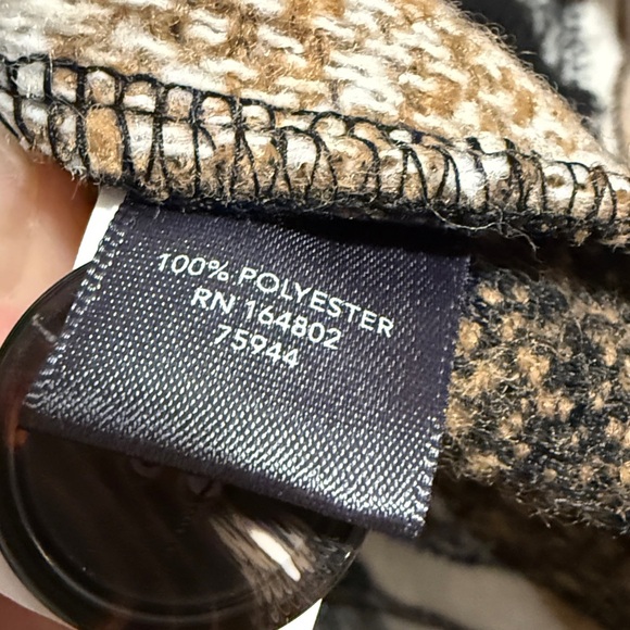 Fuzzy crop Plaid Jacket with Button Closure by Kate & Mallory women’s large - Picture 8 of 11